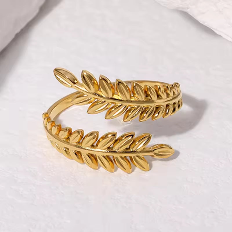 Golden Leaves Ring