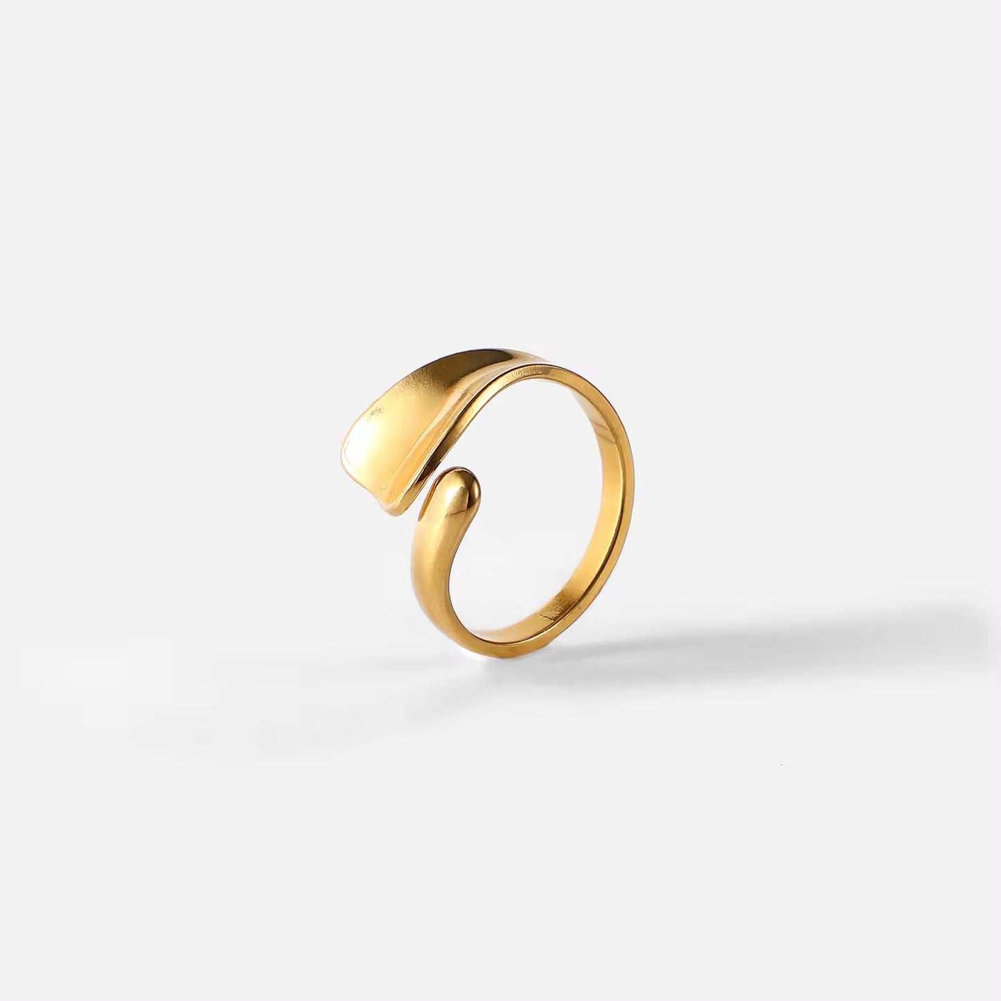 Auric Embrace Ring