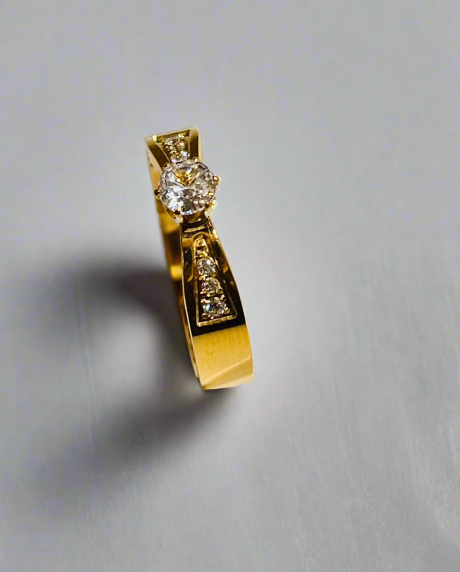 Infinity Glow Ring