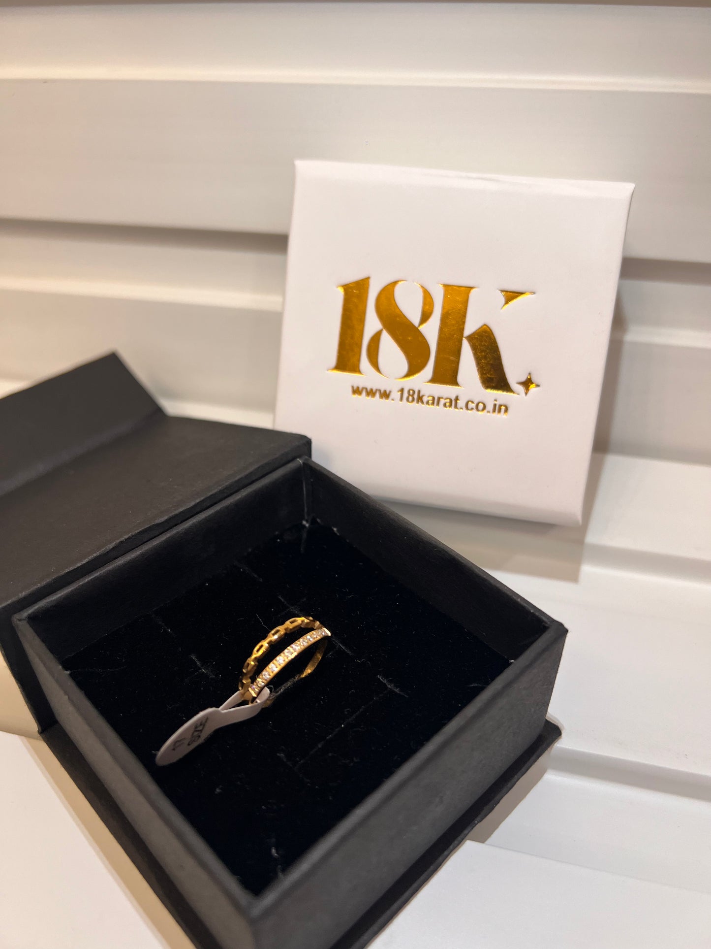 Timeless Glow Ring