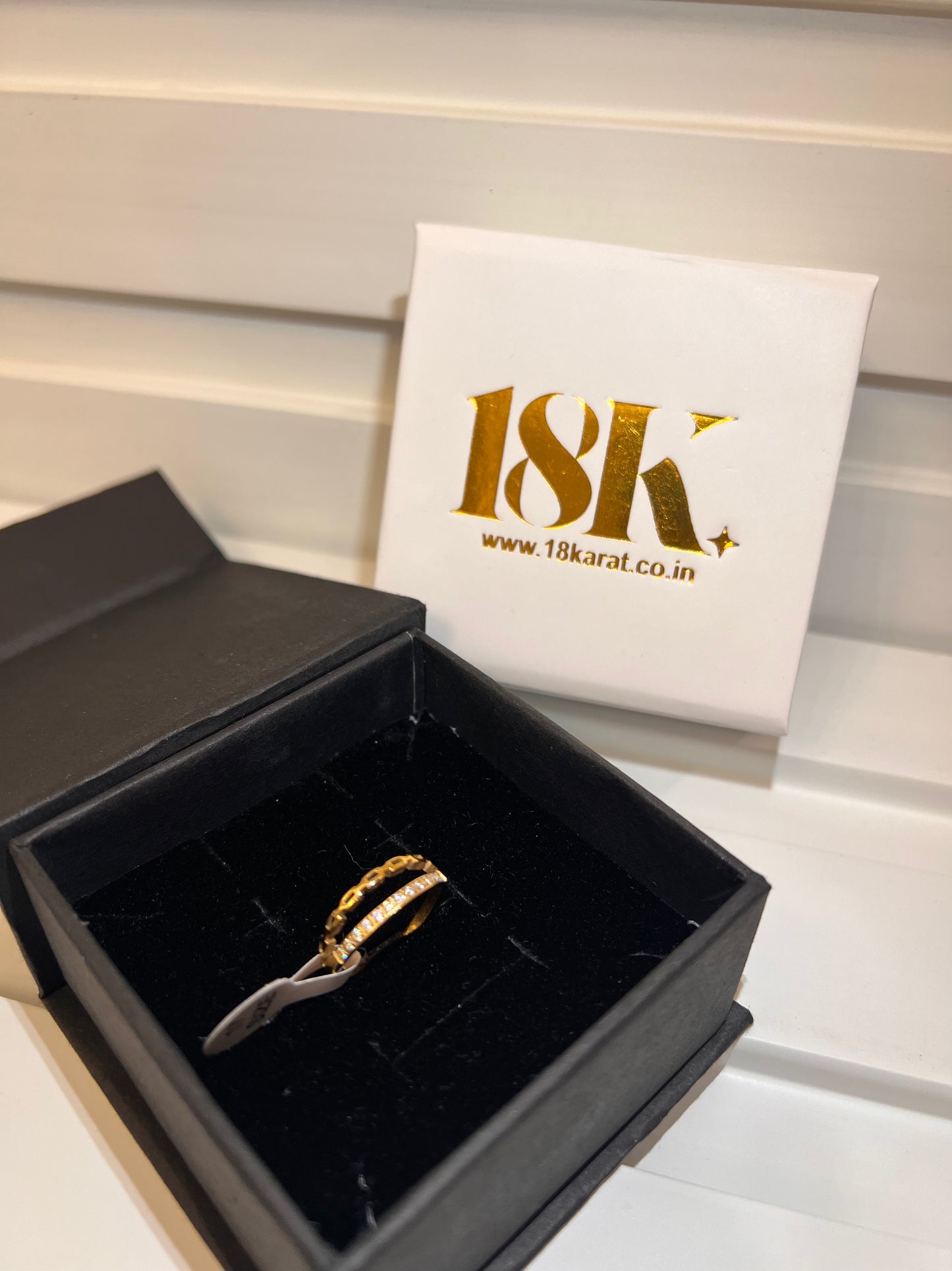 Timeless Glow Ring
