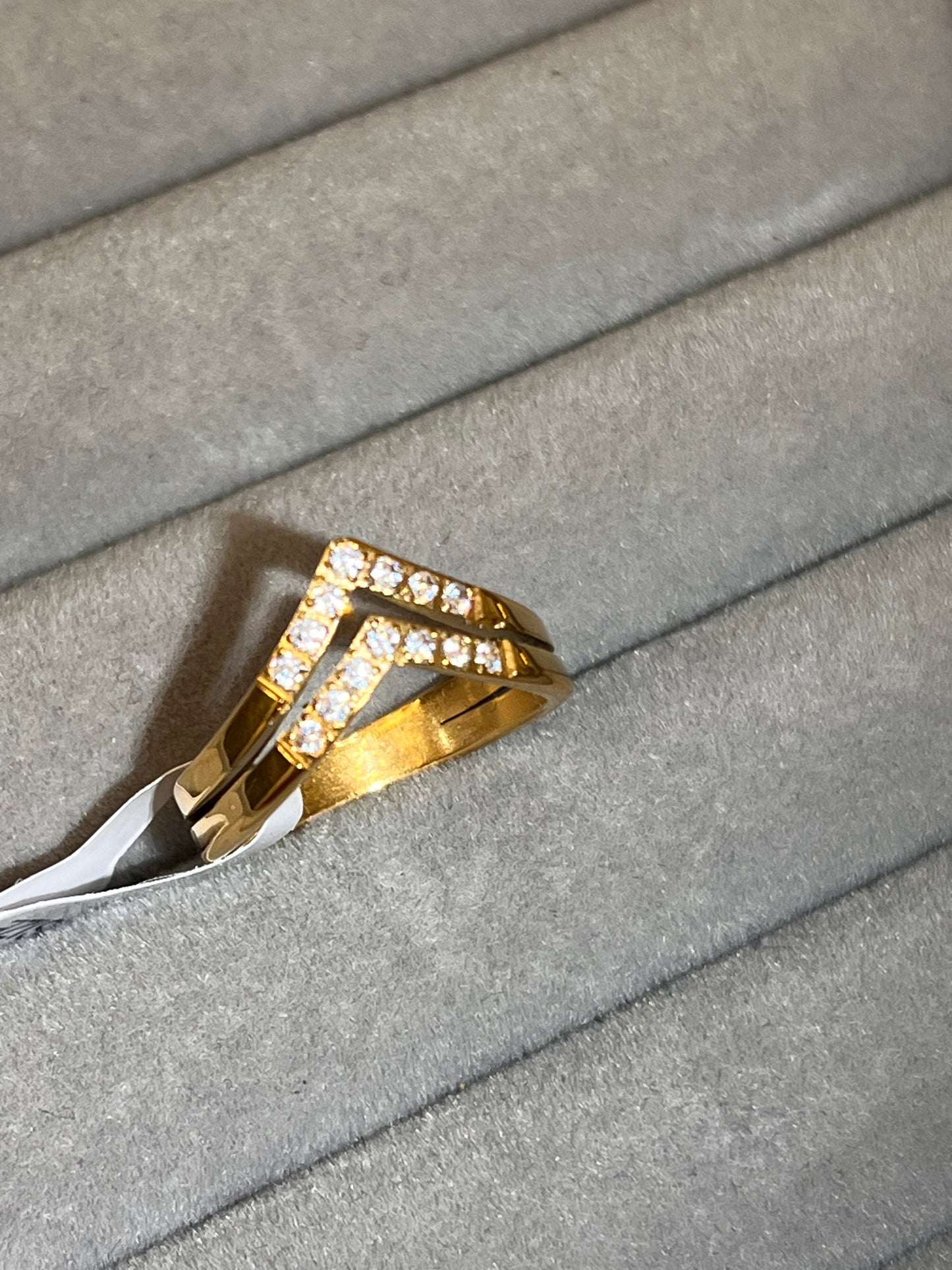 Luxe Radiance Ring
