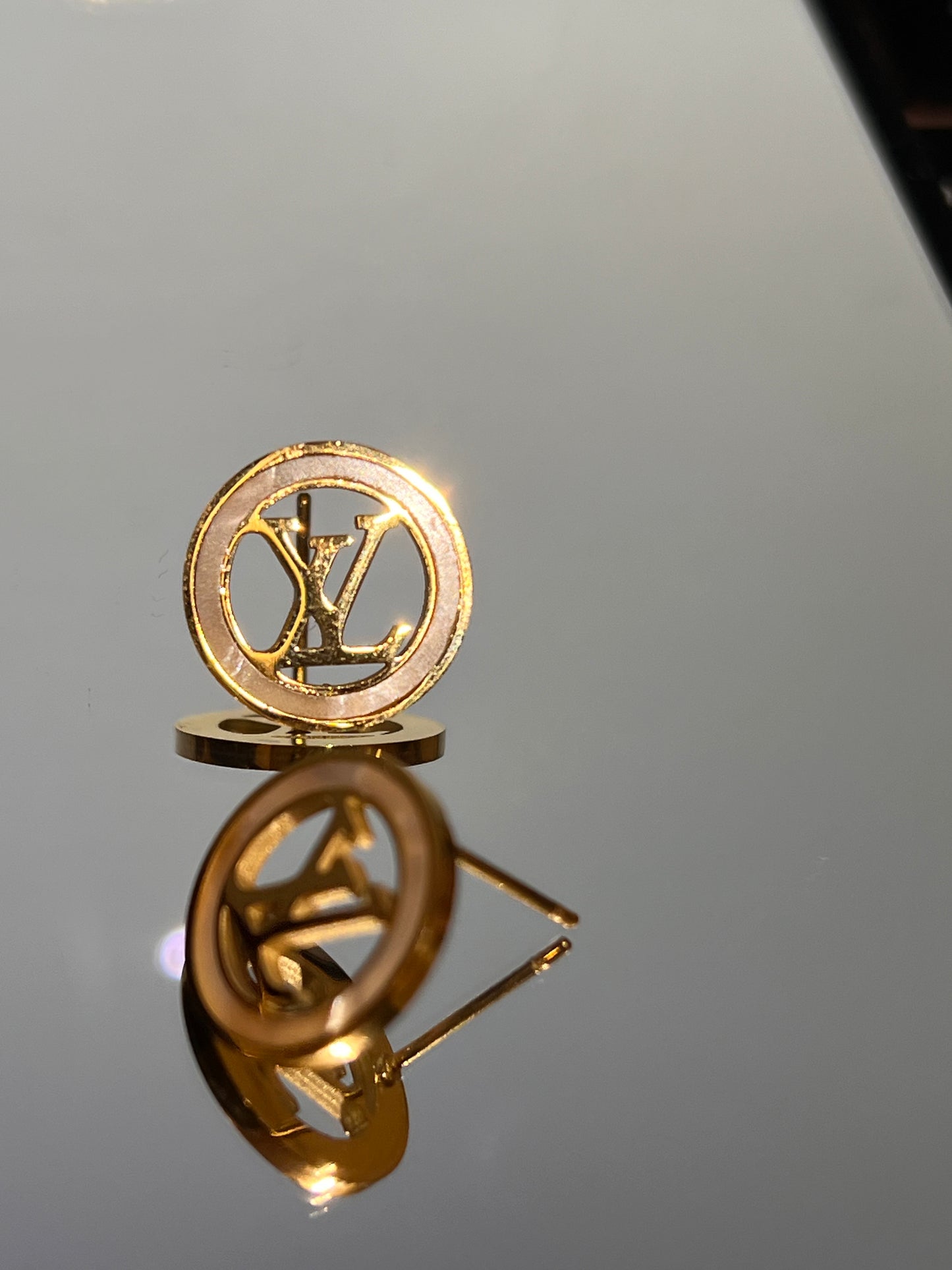 Louis Vuitton Earrings (LV)