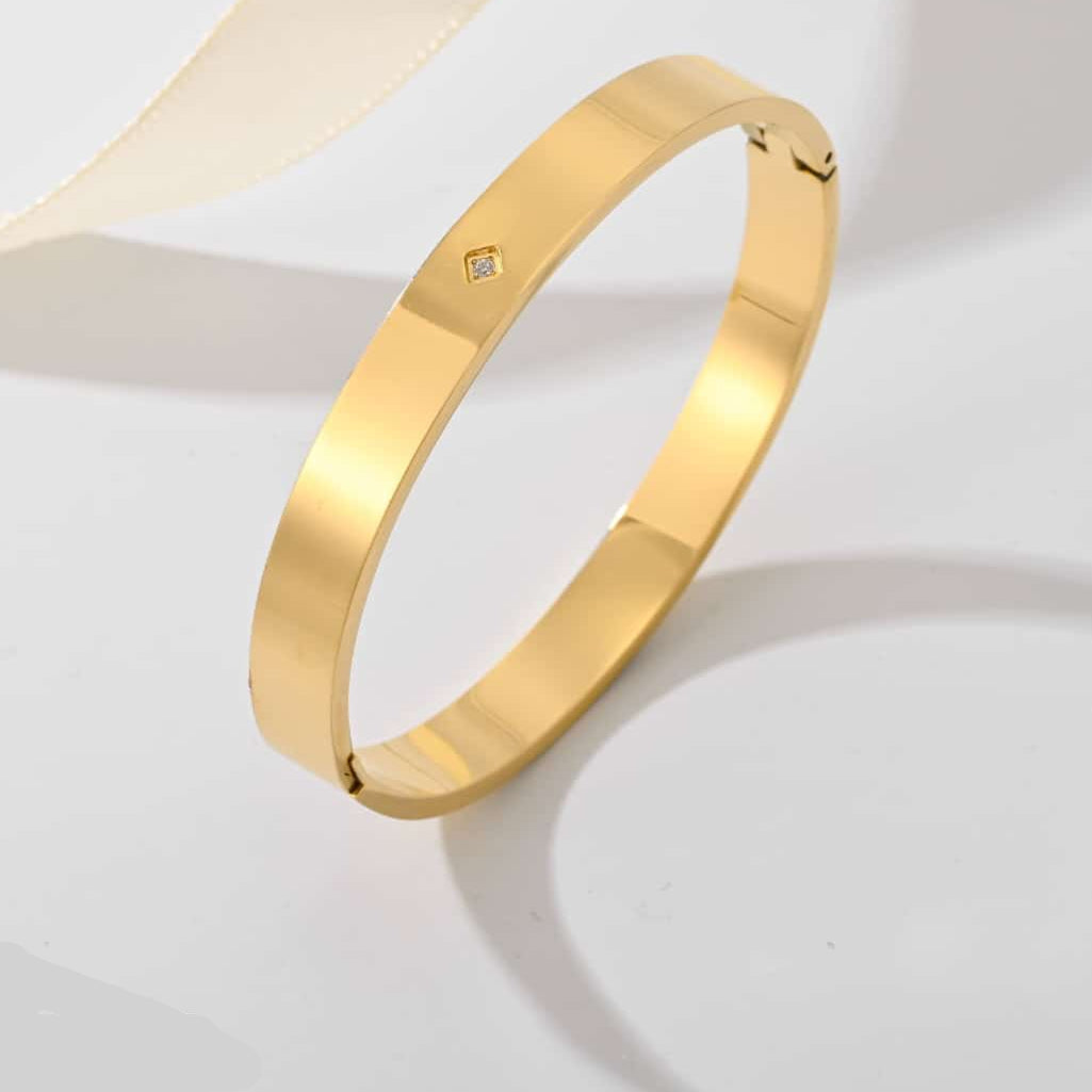 Eternal Lux Bangle Bracelet