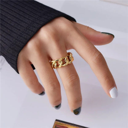 Auric Embrace Ring